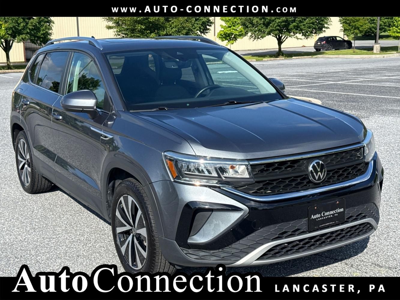 2022 Volkswagen Taos 1.5T SE 4Motion's photo