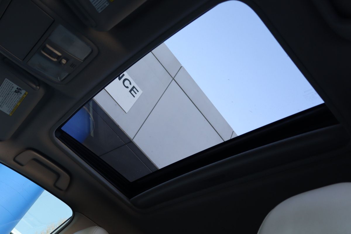 2010 Toyota RAV4 Limited V6