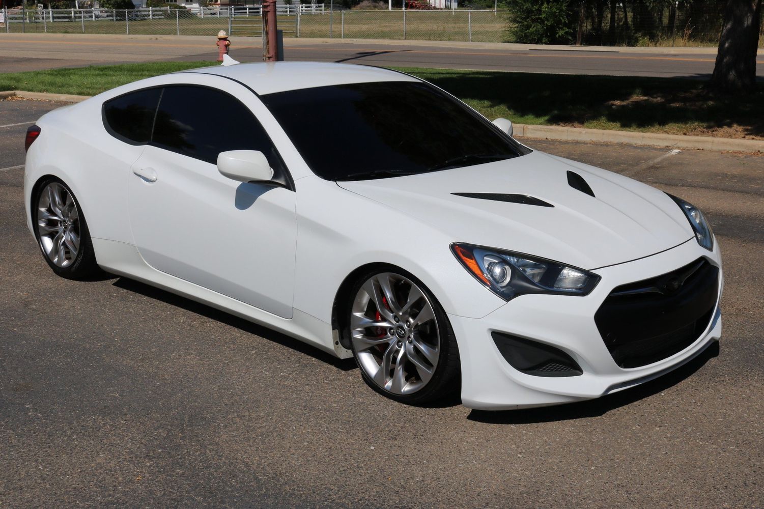 2013 Hyundai Genesis Coupe 2.0T  Victory Motors of Colorado