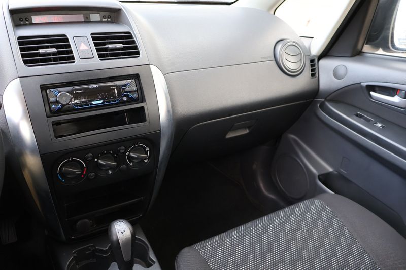 2008 Suzuki SX4 Crossover Base | Victory Motors of Colorado