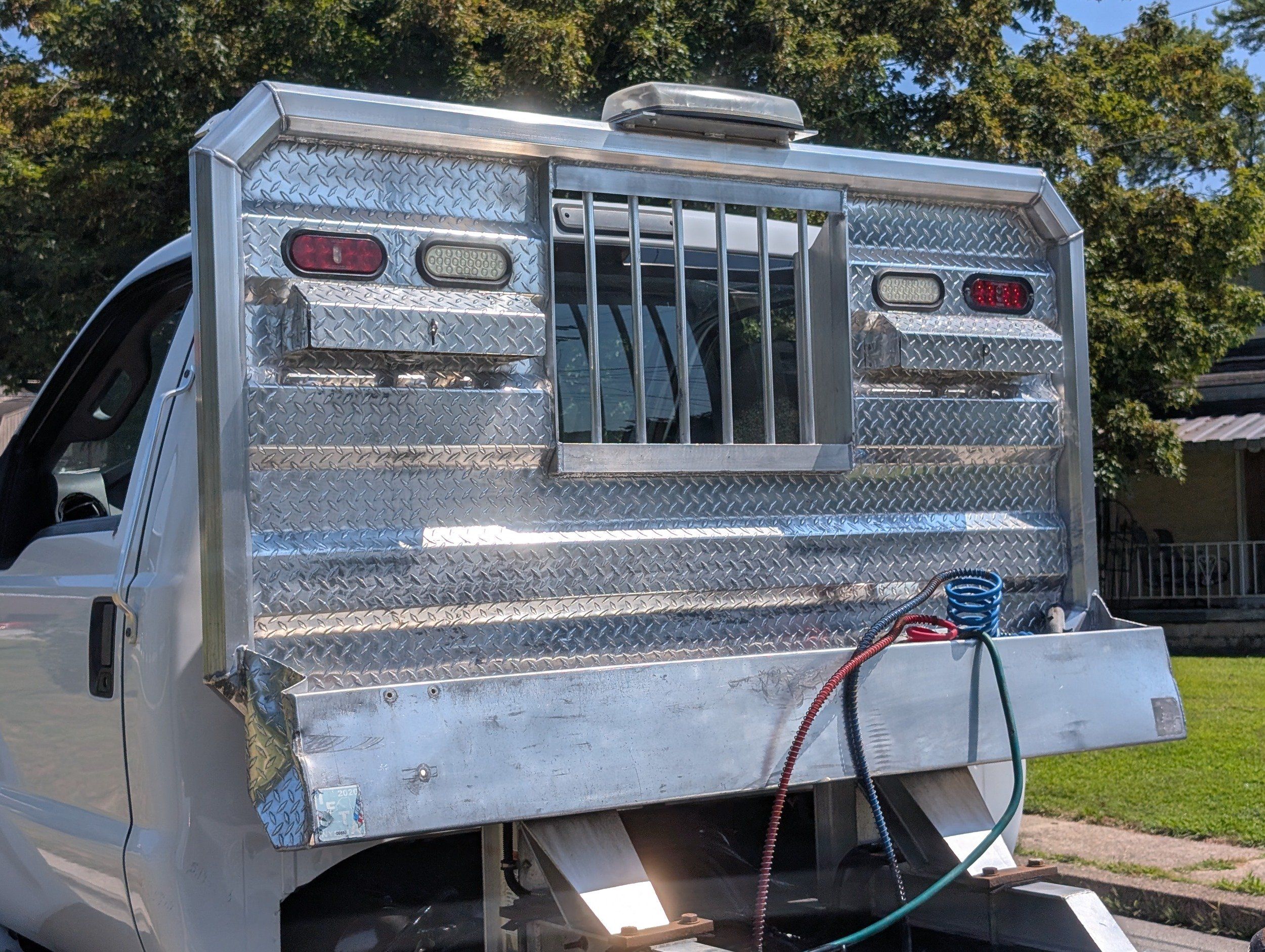 2018 Ford F-650 SuperCab photo 40