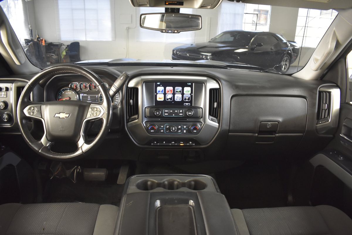 2018 Chevrolet Silverado 1500 2LT