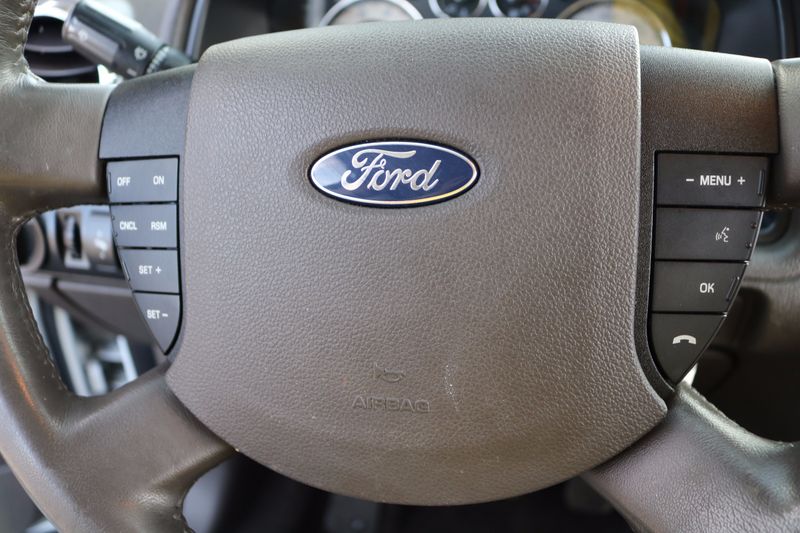 2008 Ford Taurus X Eddie Bauer | Victory Motors of Colorado
