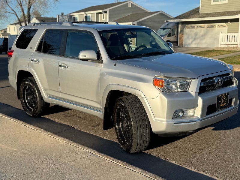 2010 Toyota 4Runner SR5 - Photo 3