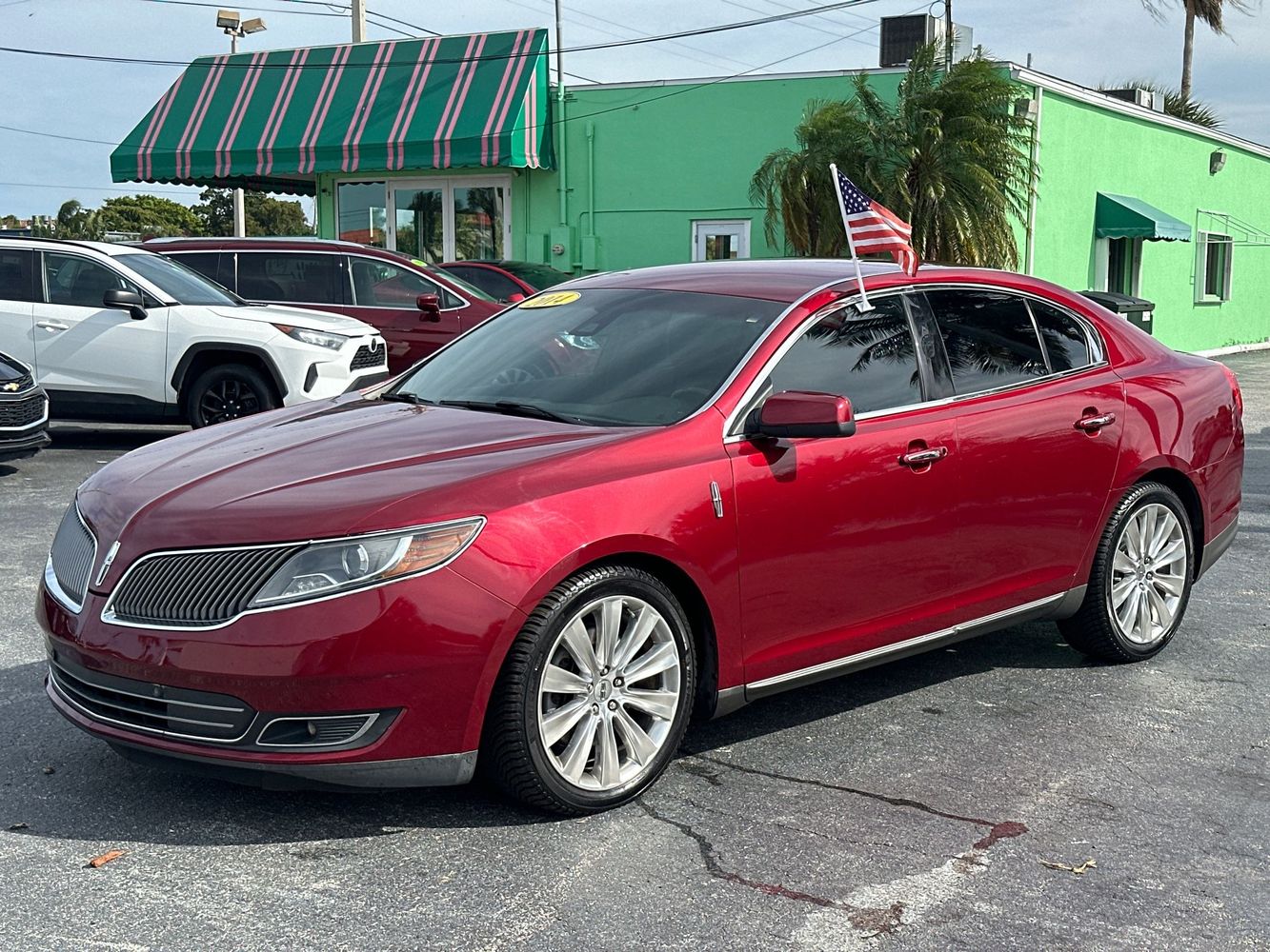 2014 Lincoln MKS Base's photo