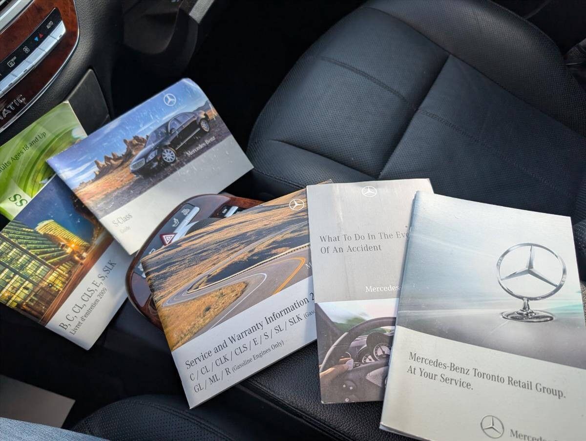 2009 Mercedes-Benz S-Class 52