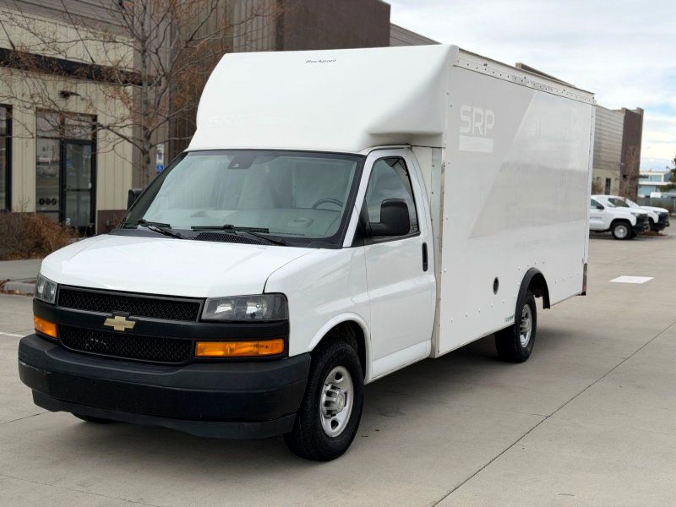 2021 Chevrolet Express Cutaway Base's photo