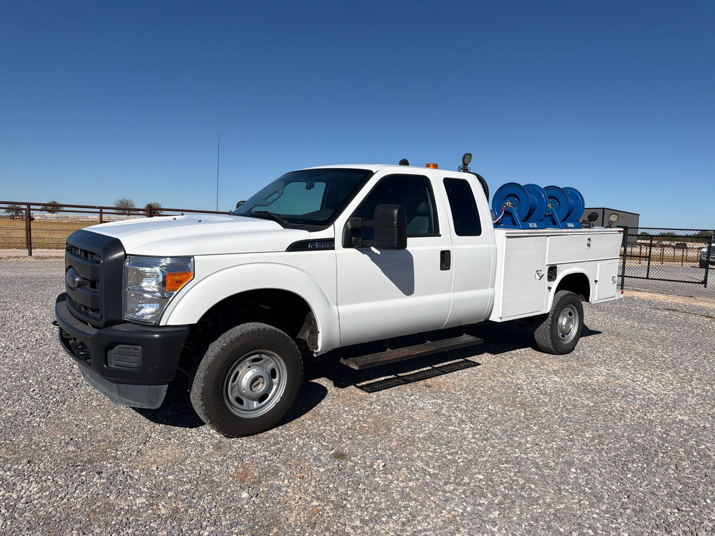 2014 Ford F-350 Super Duty XL