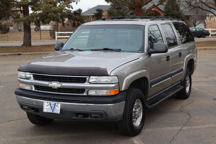 2001 Chevrolet Suburban 2500 LT | Victory Motors of Colorado