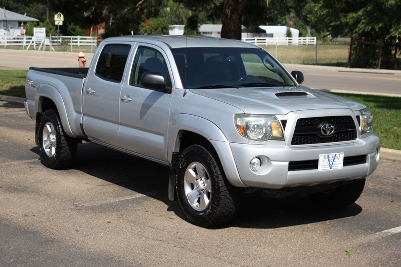 2011 Toyota Tacoma Photos