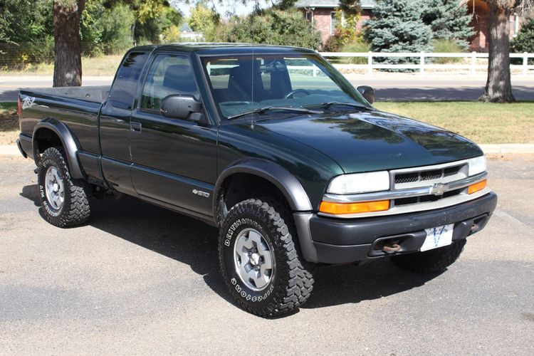 2003 Chevrolet S-10 LS ZR2 | Victory Motors of Colorado