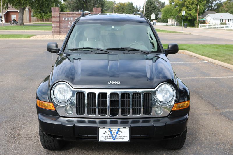 YR2JBDFDNEINTT.jpg?h=500