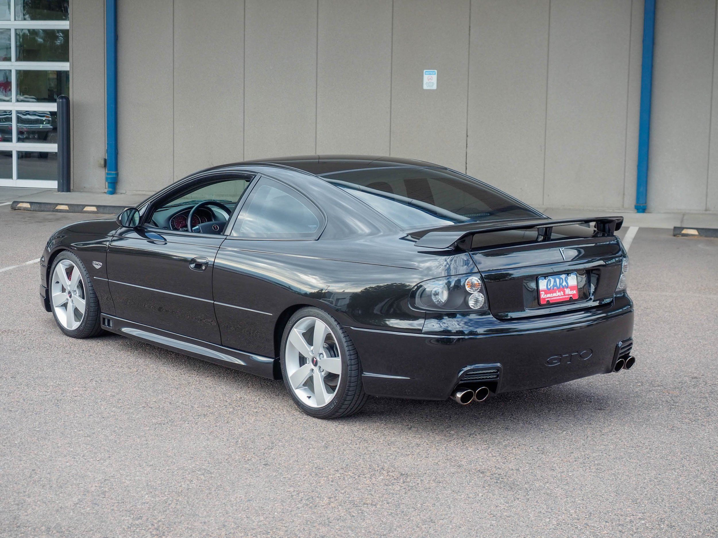 2005 Pontiac GTO Black 