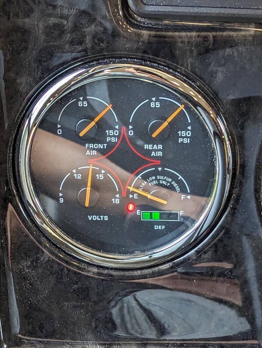 2019 Jayco Embark 33