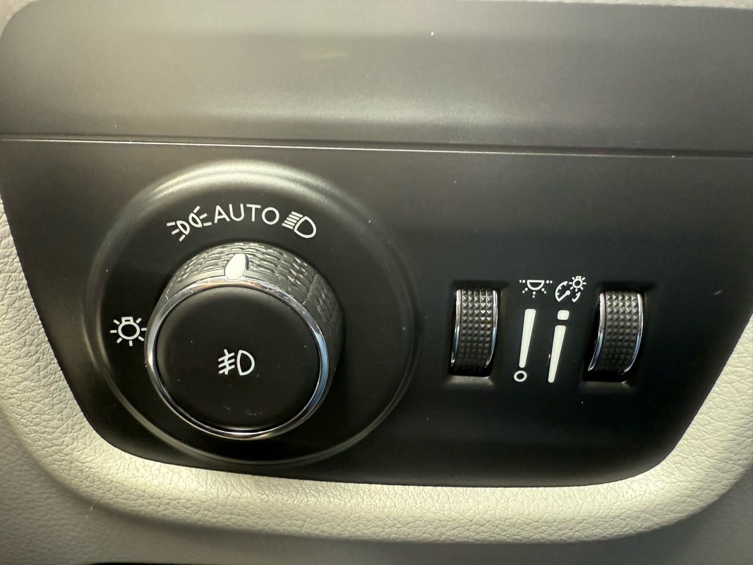 2022 Jeep Grand Cherokee L Overland - Photo 30