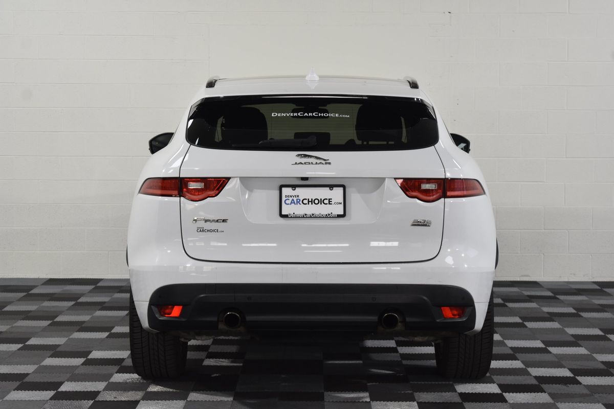 2018 Jaguar F-PACE 30t R-Sport