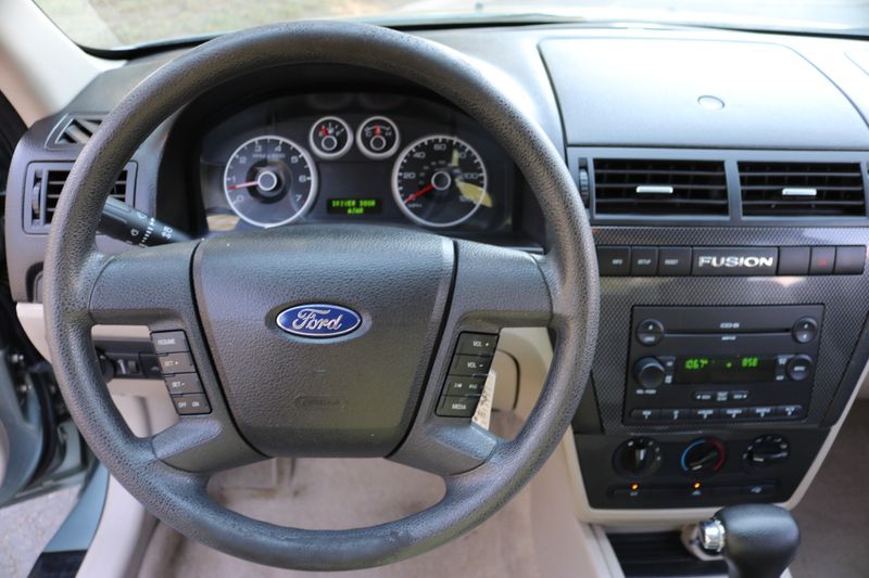 2006 Ford Fusion V6 SE | Victory Motors of Colorado