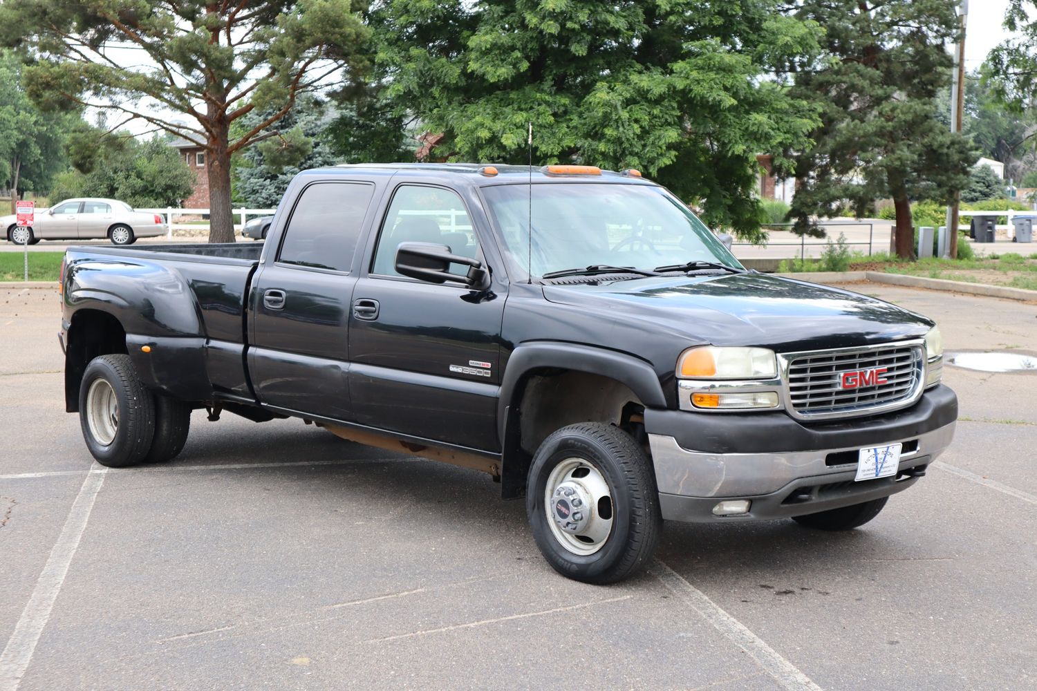 2001 GMC Sierra 3500 SLT | Victory Motors of Colorado