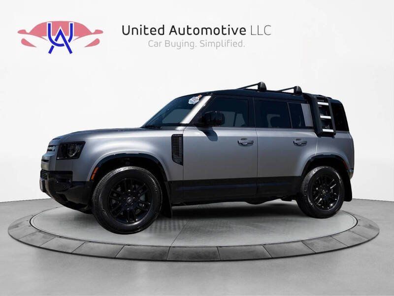 2023 Land Rover Defender X-Dynamic SE's photo