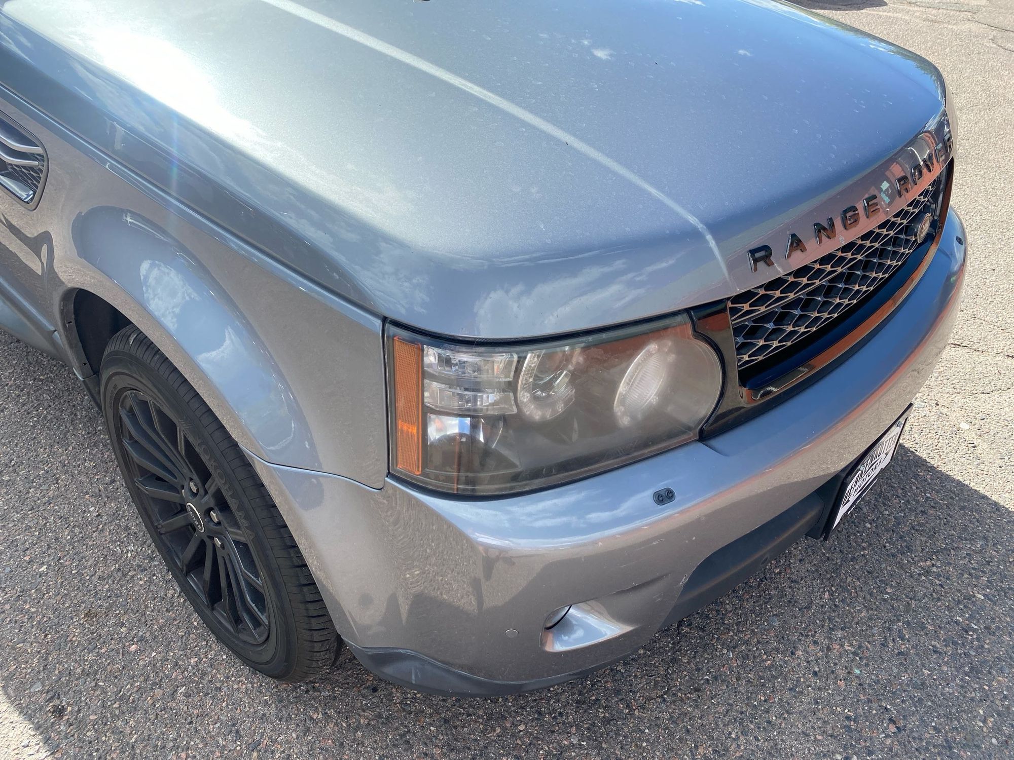 2013 Land Rover Range Rover Sport HSE photo 16