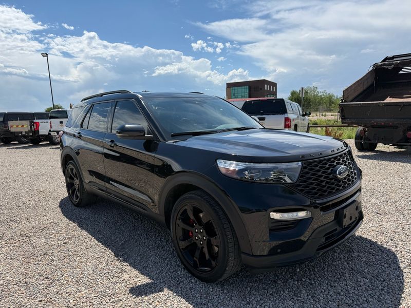 Black 2022 Ford Explorer SUV / Crossover All-Wheel Drive Automatic