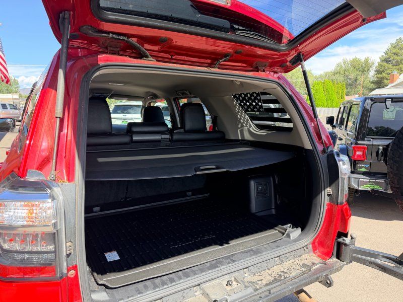 2017 Toyota 4Runner TRD Pro - Photo 11