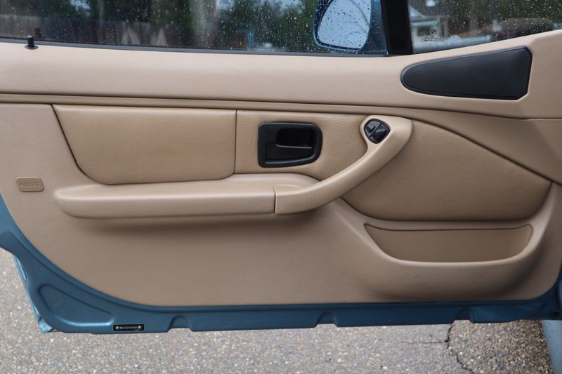 TINYRL7MW2MRYO.jpg?h=500