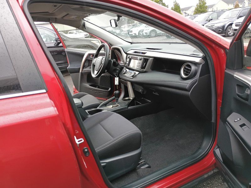 2013 Toyota RAV4 XLE photo 20