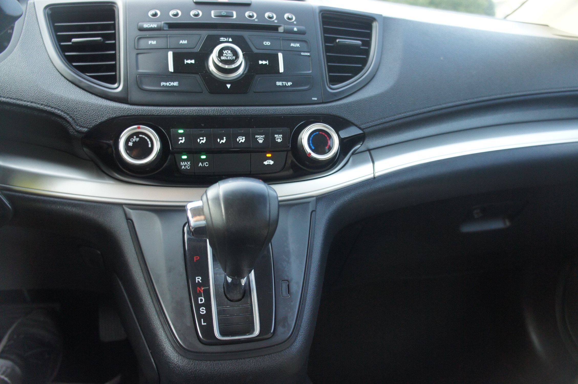 2016 Honda CR-V LX photo 31