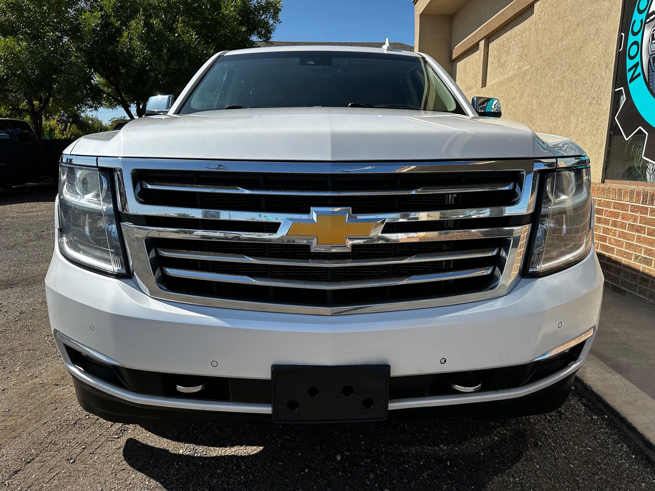 2016 Chevrolet Suburban LTZ photo 6