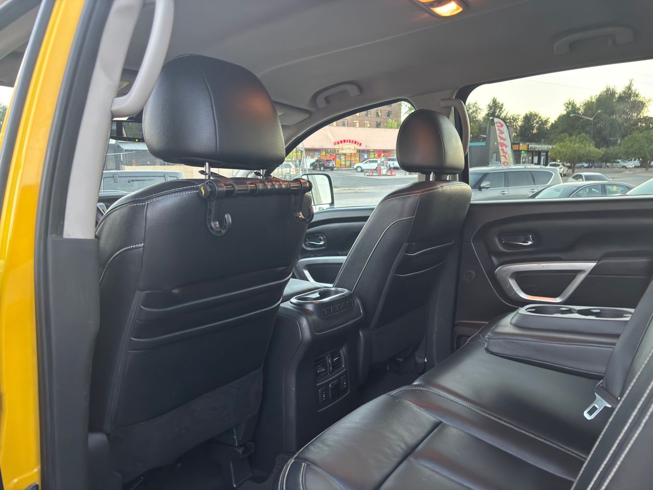 2016 Nissan Titan PRO-4X photo 45
