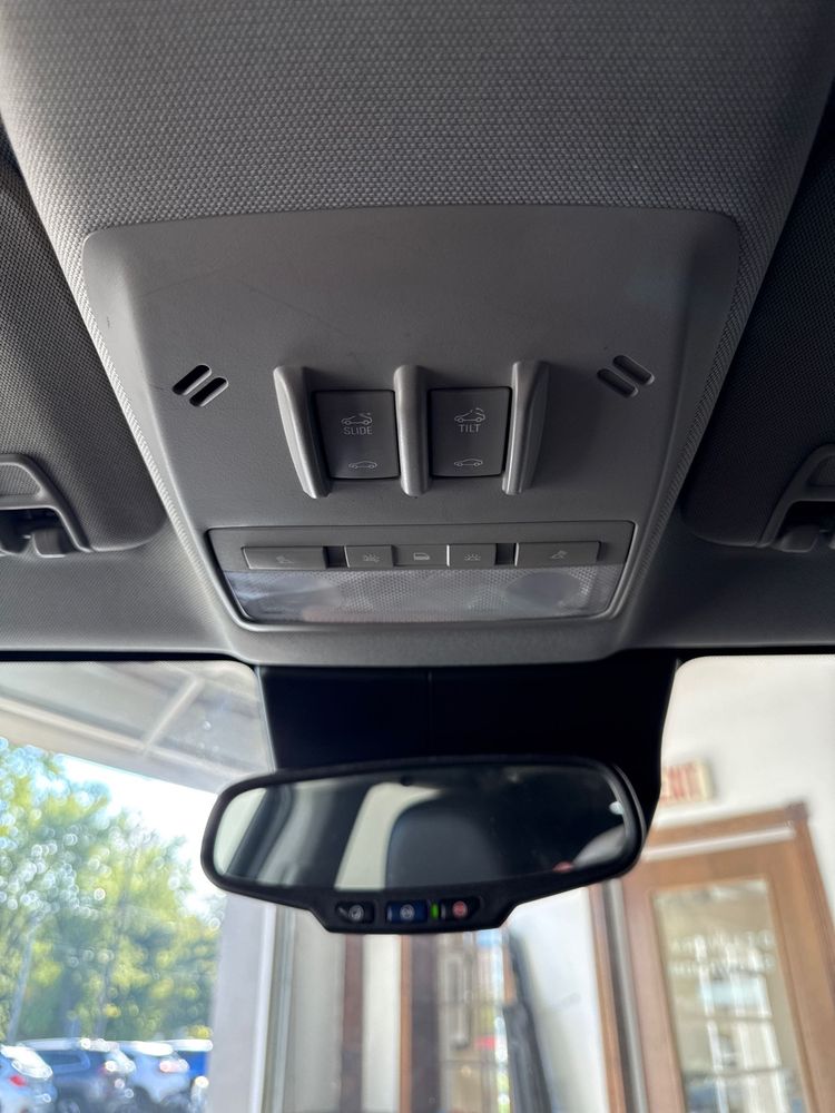 2020 Chevrolet Trax Premier photo 35