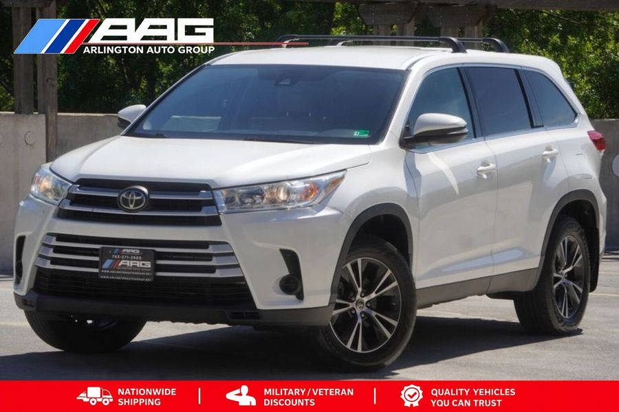 2019 Toyota Highlander LE