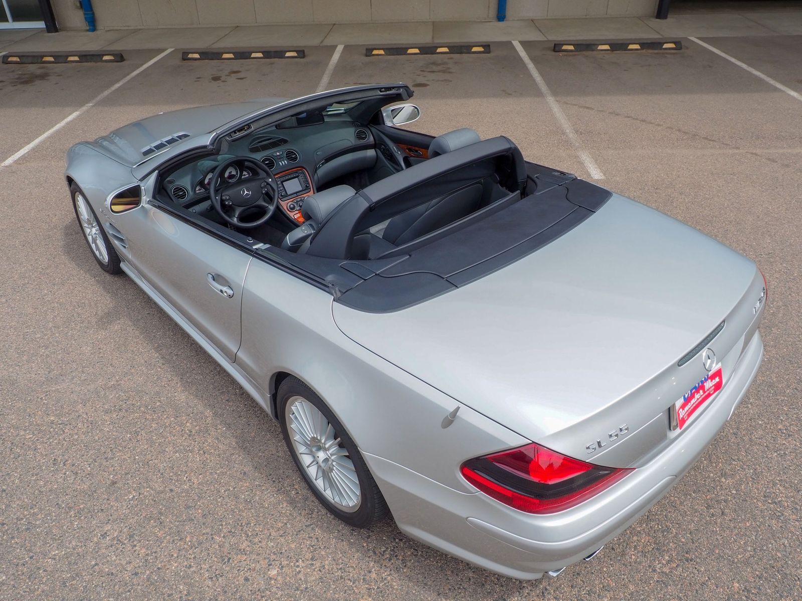 2004 Mercedes-Benz SL-Class 12