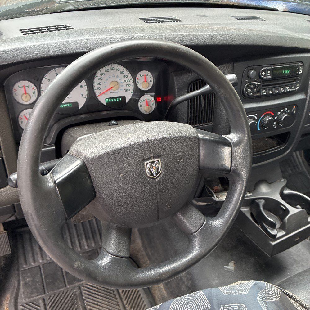 2004 Dodge Ram 1500 41