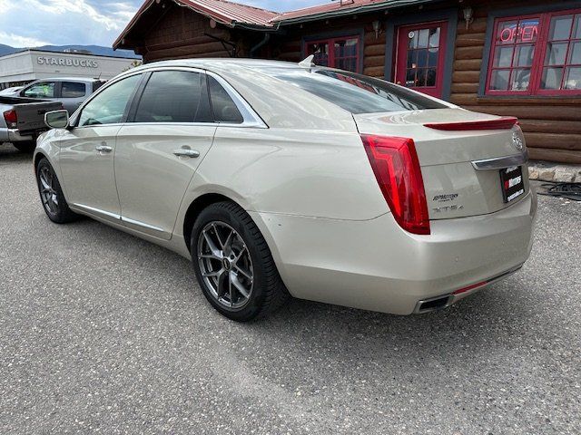 2014 Cadillac XTS Premium photo 3