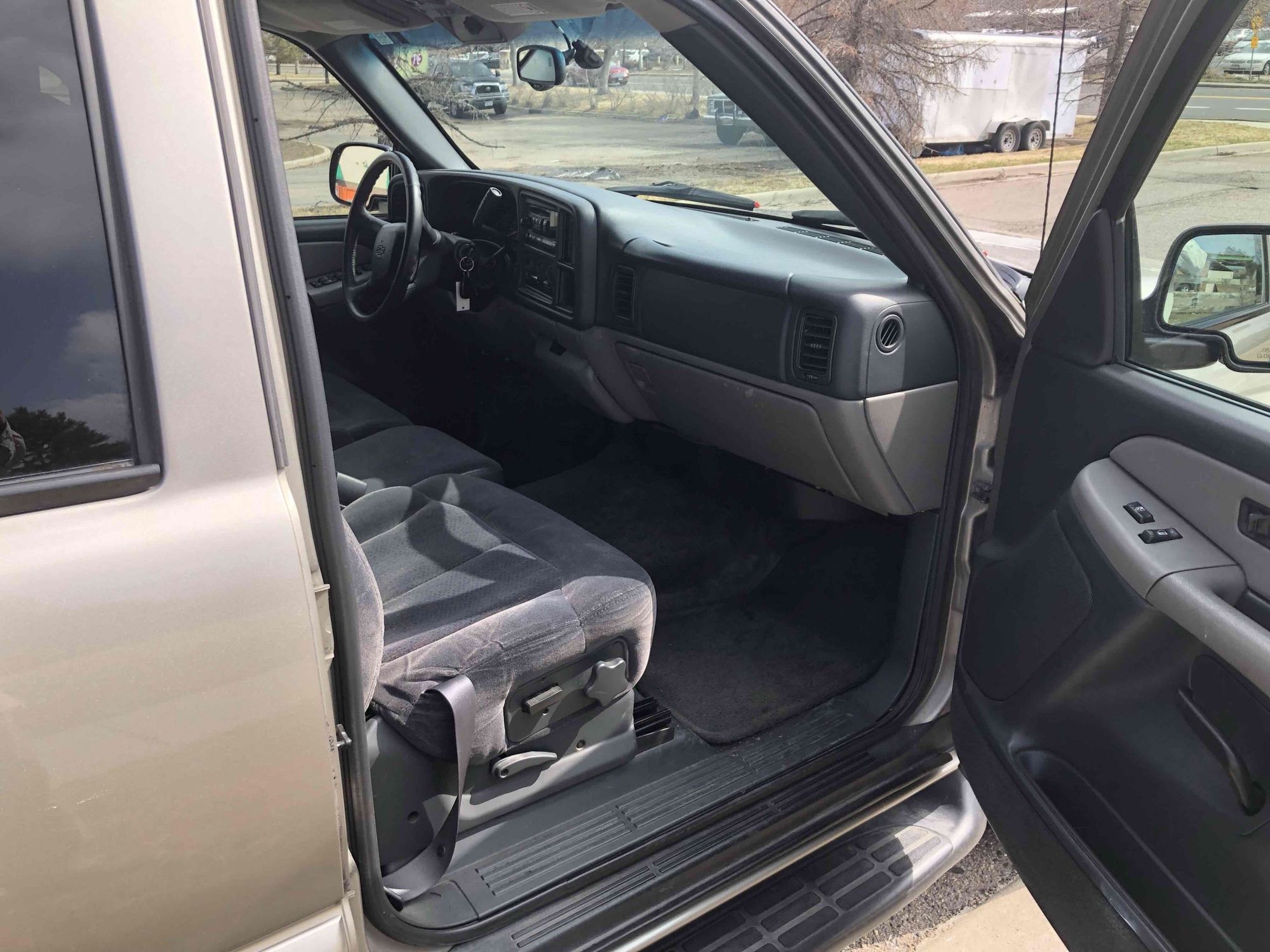 2000 Chevrolet Tahoe LS Broomfield Auto Sales