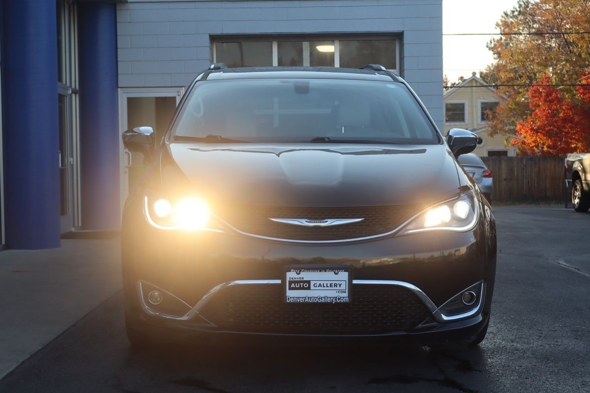 2020 Chrysler Pacifica Limited