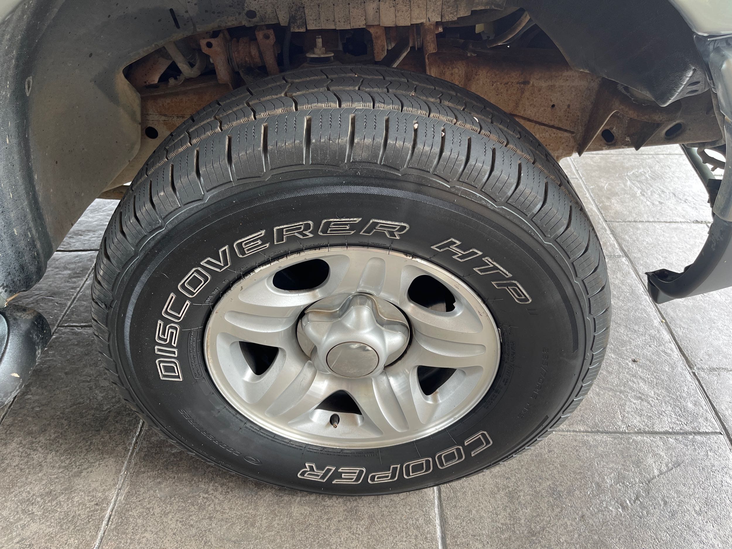 1999 Ford Expedition XLT photo 20