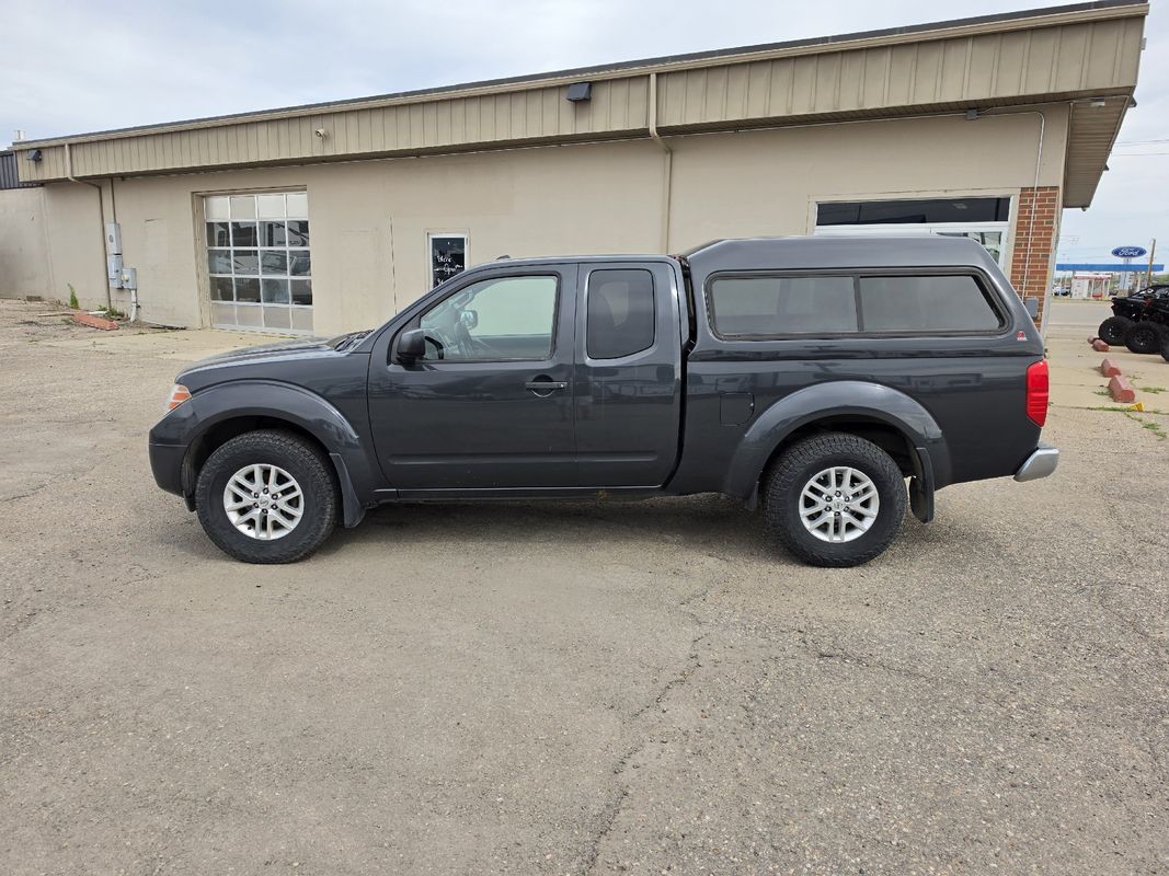 2014 Nissan Frontier 4.0 SV King Cab 4X4 AT's photo