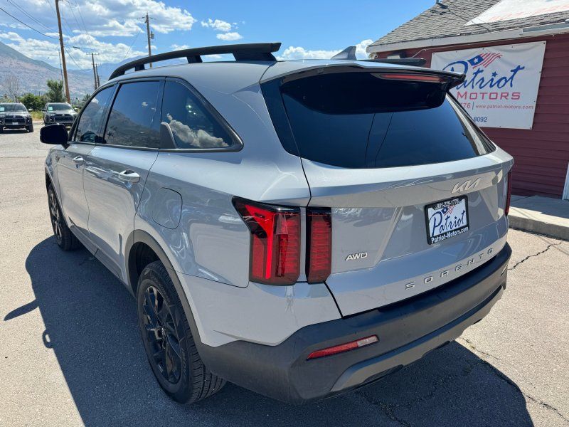 2022 Kia Sorento X-Line S - Gray exterior view 3
