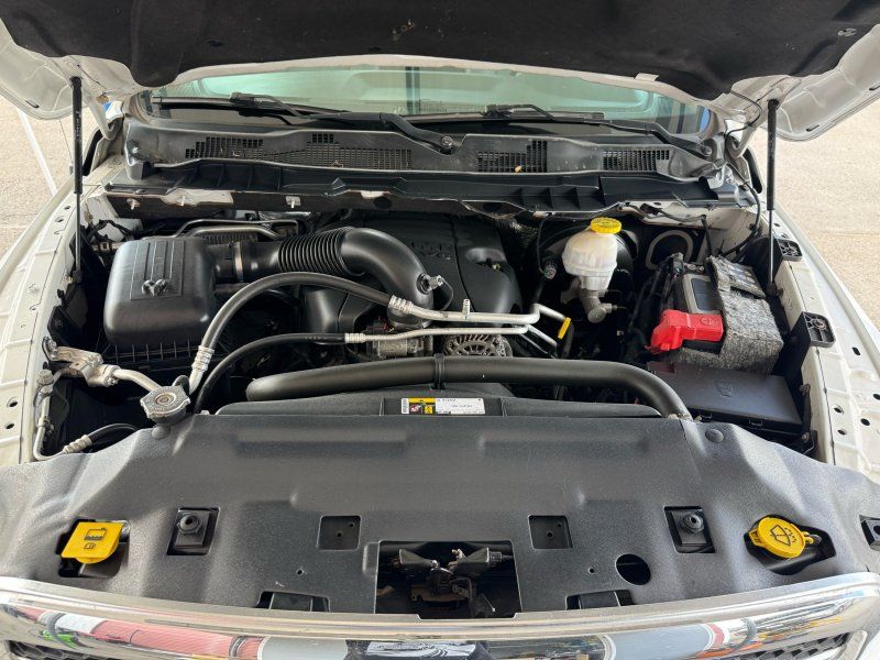 2019 Ram 1500 Classic SLT photo 21