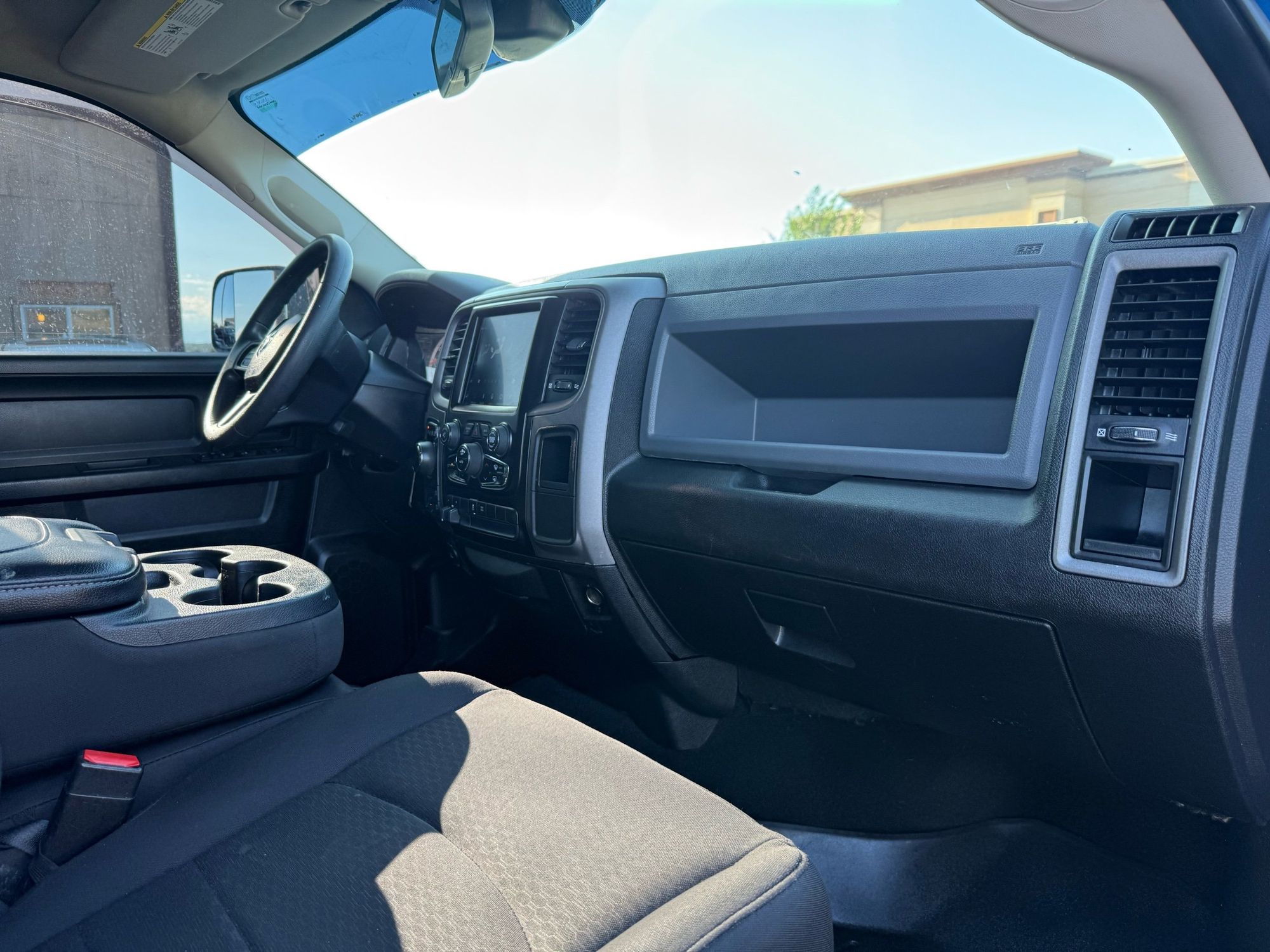 2019 Ram 1500 Classic ST photo 28