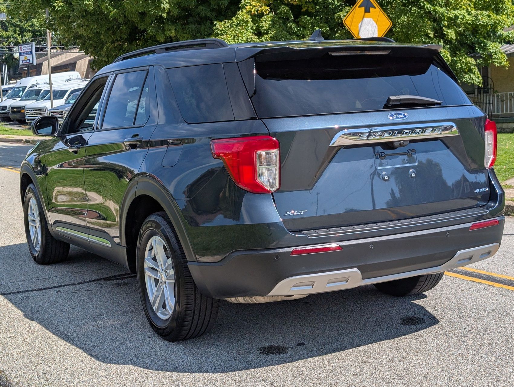 2023 Ford Explorer 10
