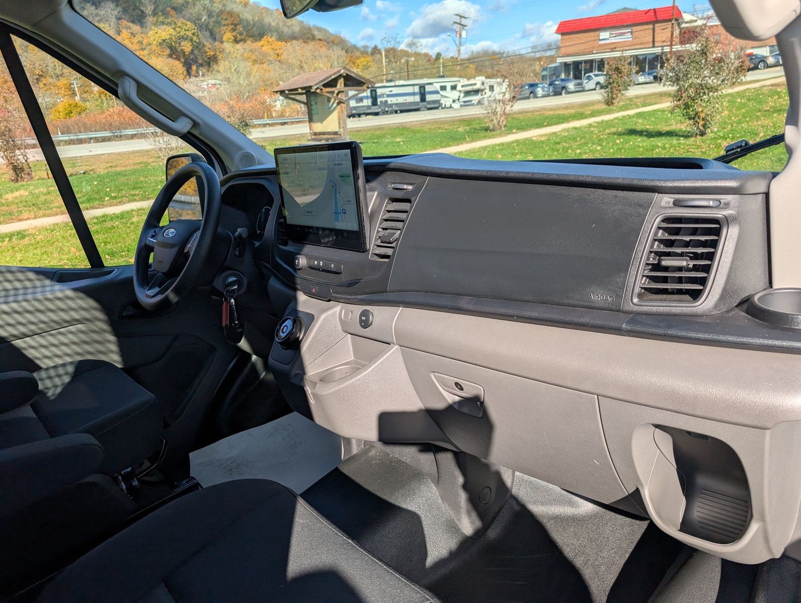 2023 Ford E-Transit-350 26