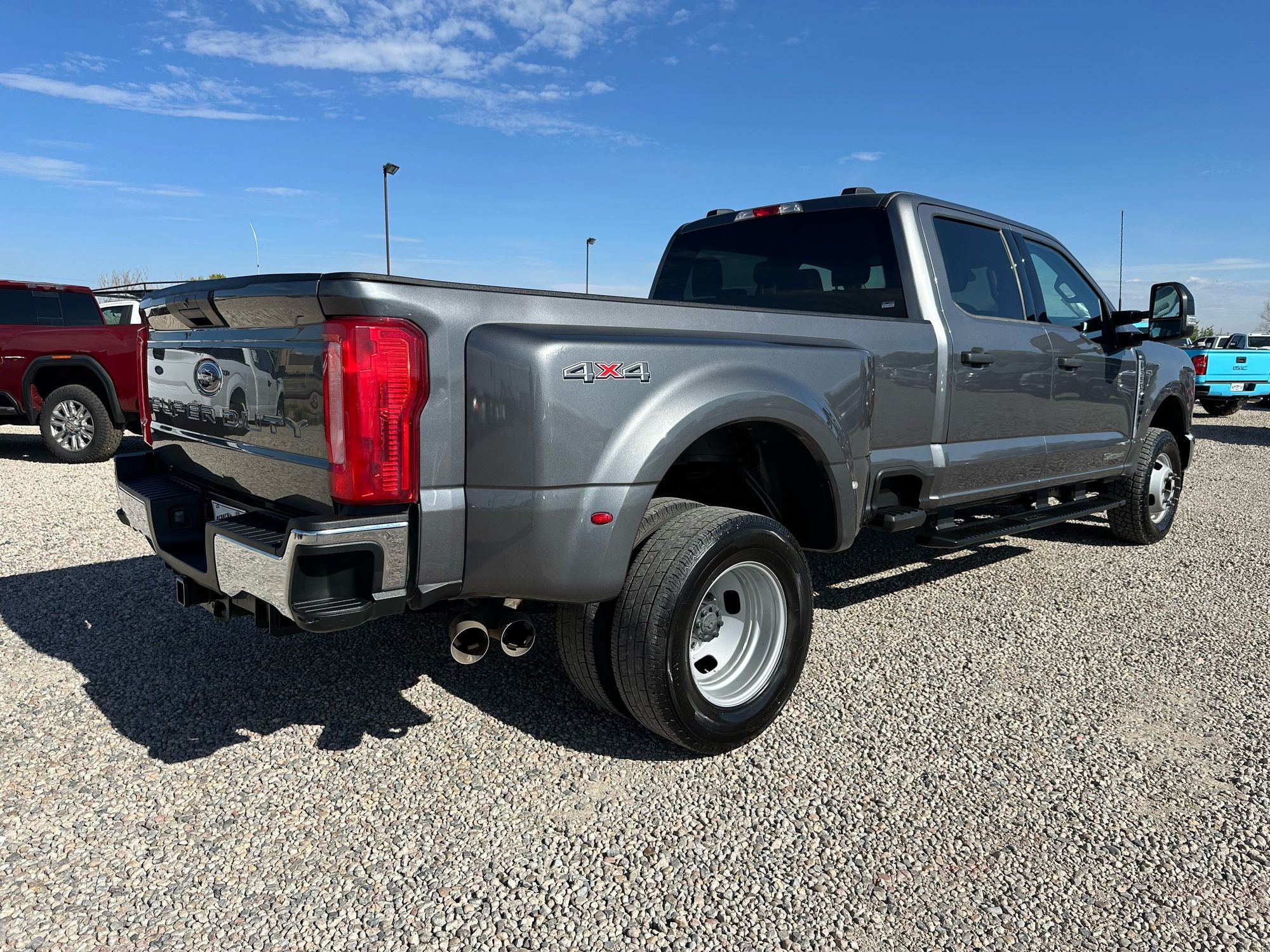 2024 Ford F-350 XLT photo 11