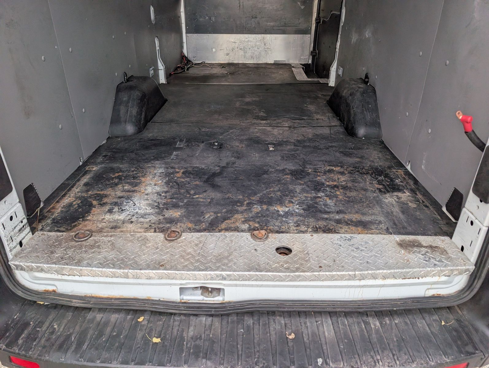 2019 Ford Transit-350 45