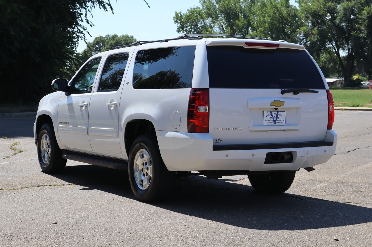 2013 Chevrolet Suburban LT | Victory Motors of Colorado