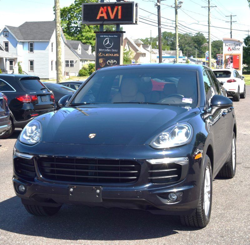 2016 Porsche Cayenne Tiptronic's photo