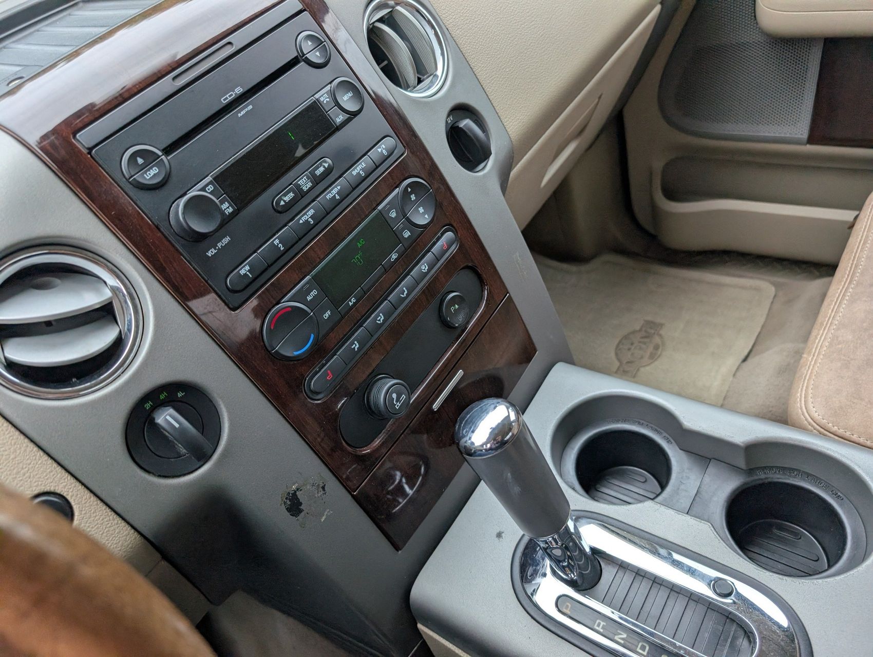2007 Ford F-150 74